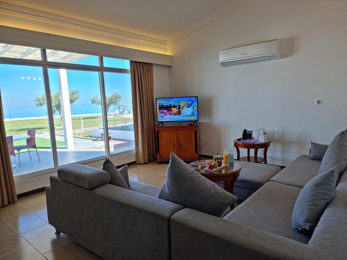 Holiday Beach Resort Dibba Eksteriør billede